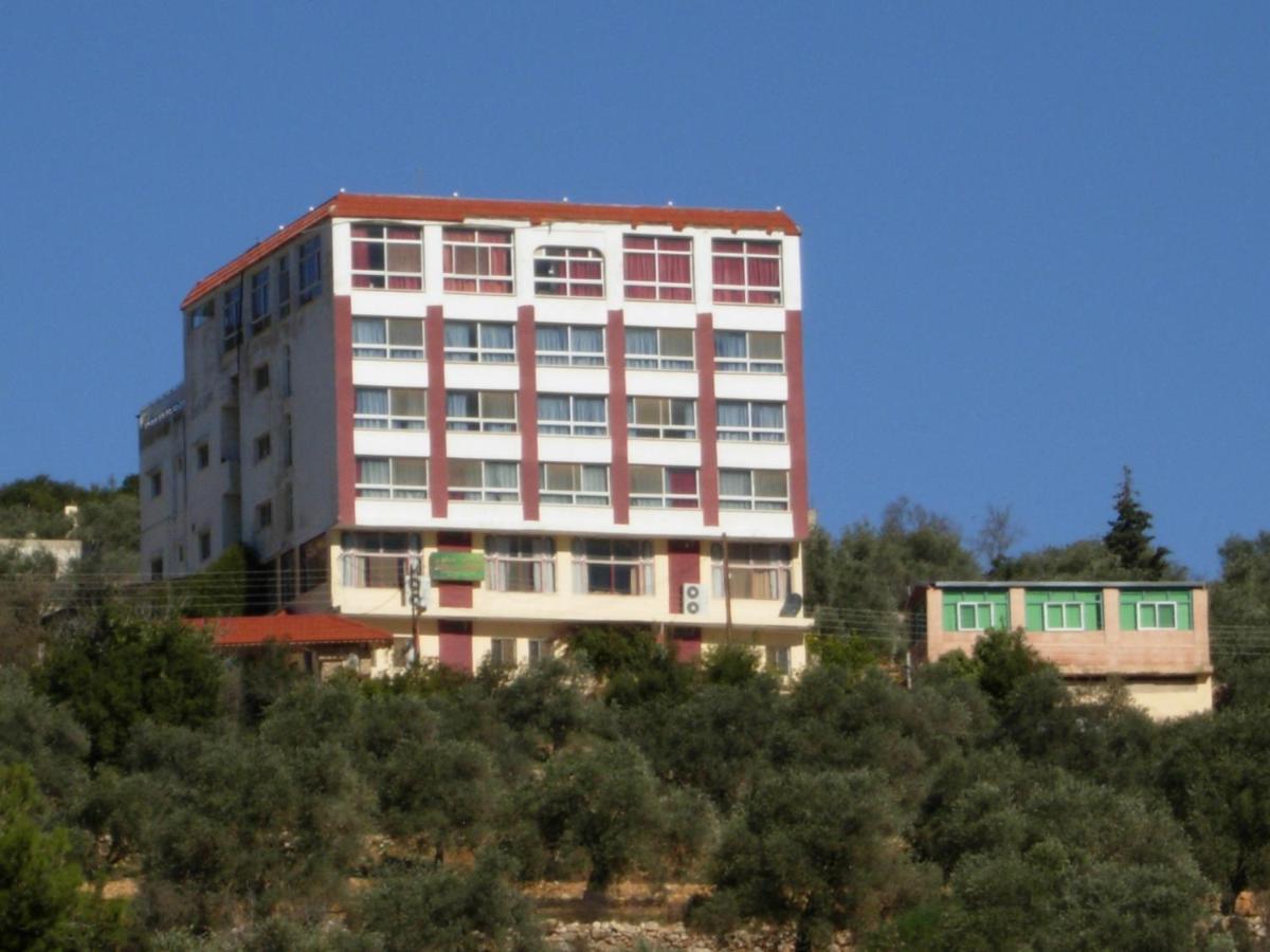 Ajloun Hotel エクステリア 写真